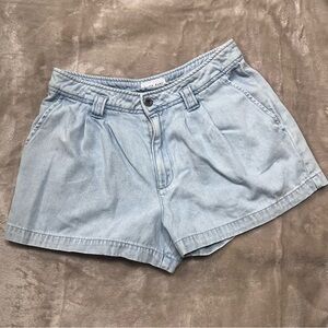 Bella Dahl Light Wash Jean Shorts